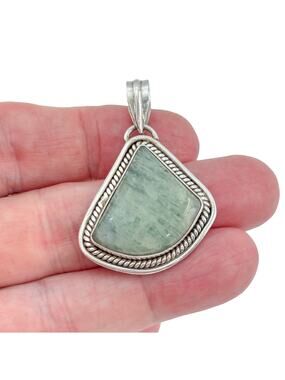 Vintage Sterling Silver 925 Green Aventurine Pendant